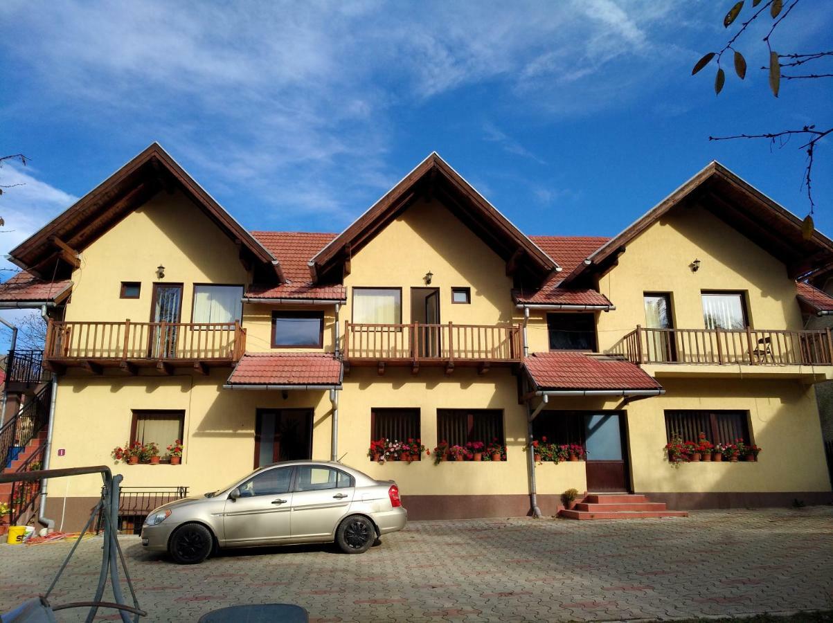 Casa Vera Törcsvár Kültér fotó